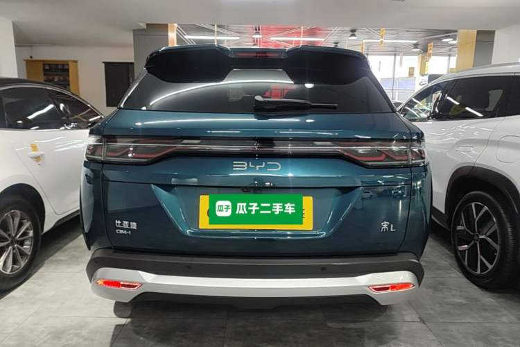 Used BYD Song L DM-i 2024 112 km Beyond Edition Rear