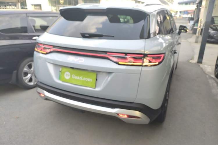 Used BYD Song L DM-i 2024 160 km Excellence Version Rear Right 45 Deg
