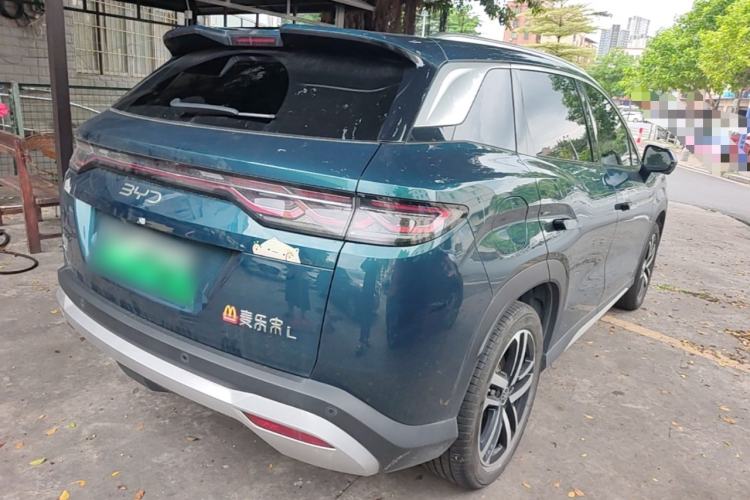 Used BYD Song L DM-i 2024 112 km Leading Edition Rear Right 45 Deg