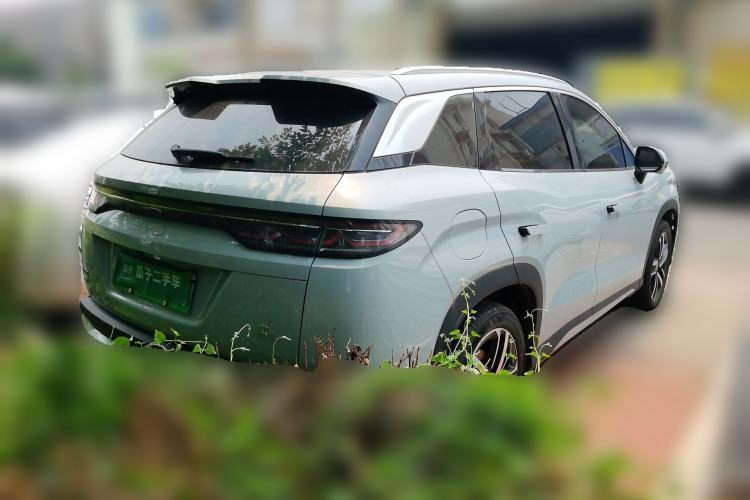 Used BYD Song L DM-i 2024 112 km Beyond Edition Rear Right 45 Deg