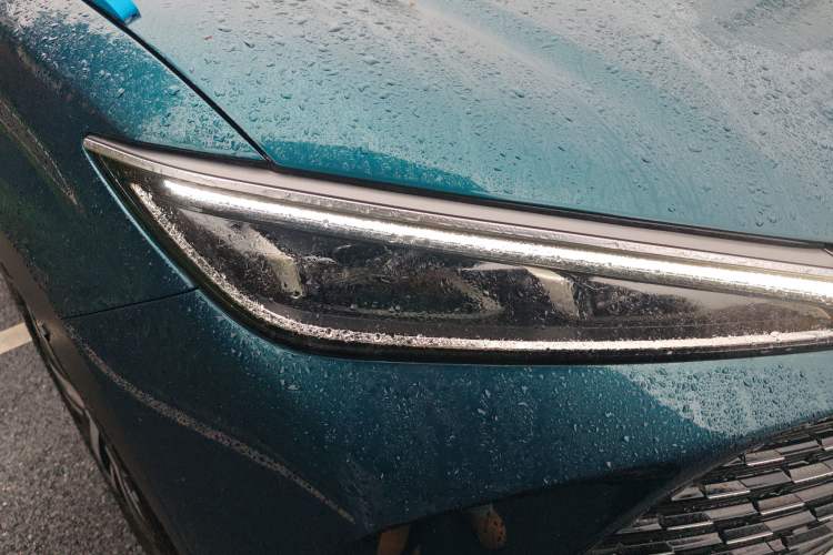 Used BYD Song L DM-i 2024 112 km Beyond Edition Right Front Headlight