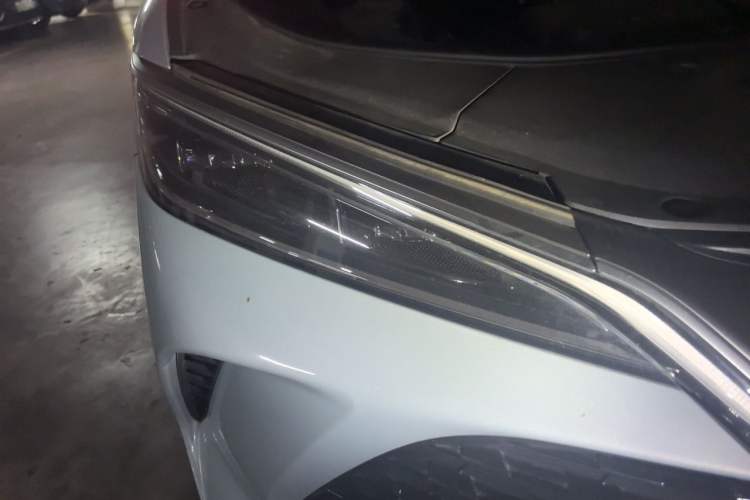 Used BYD Song L DM-i 2024 112 km Beyond Edition Right Front Headlight