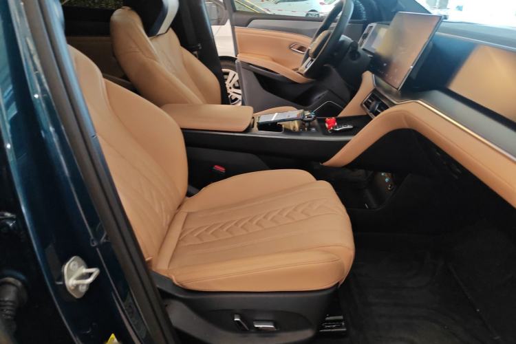 Used BYD Song L DM-i 2024 160km Beyond Edition Right Front Seat