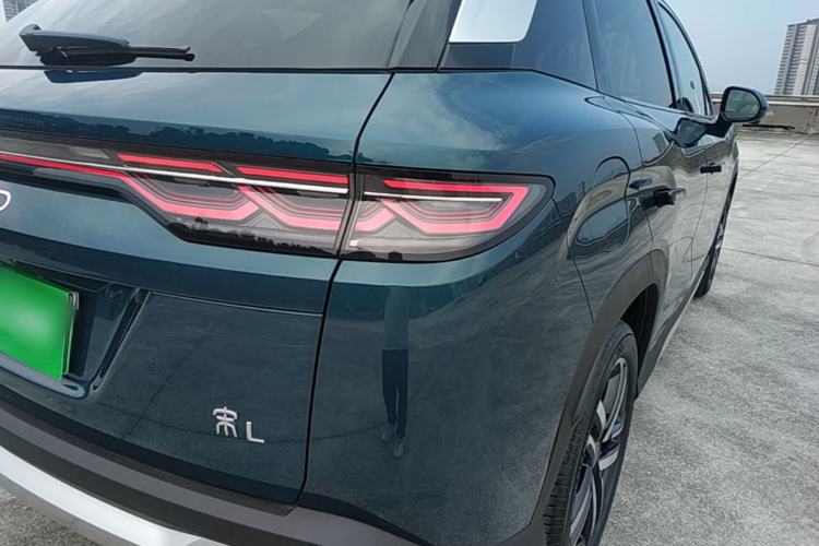 Used BYD Song L DM-i 2024 112 km Beyond Edition Right Rear Taillight