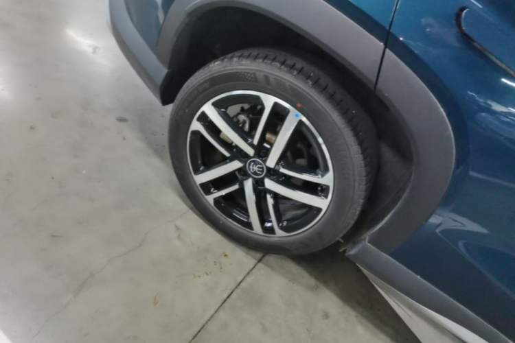 Used BYD Song L DM-i 2024 112 km Beyond Edition Right Rear Wheel Hub