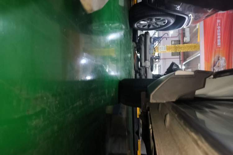 Used BYD Song L DM-i 2024 112 km Leading Edition Right Side Sill