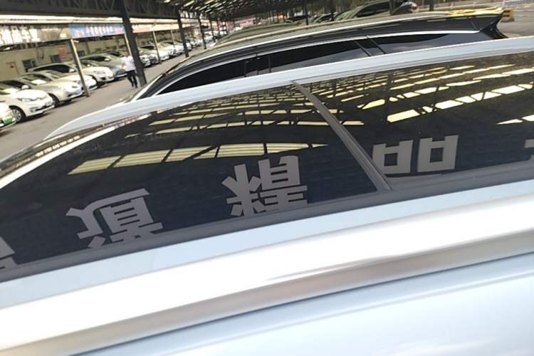 Used BYD Song L DM-i 2024 160 km Excellence Version Roof