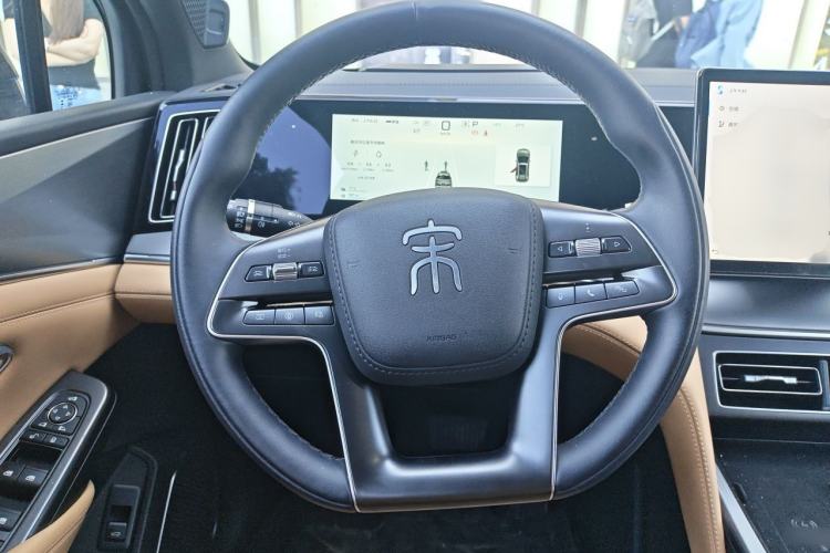 Used BYD Song L DM-i 2024 112 km Beyond Edition Steering Wheel