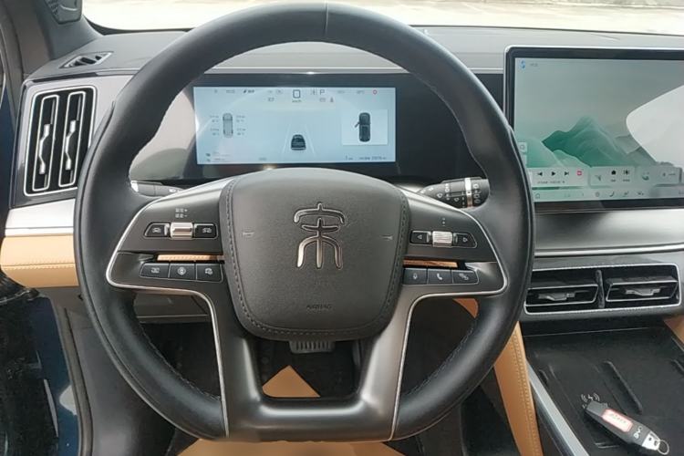 Used BYD Song L DM-i 2024 112 km Beyond Edition Steering Wheel