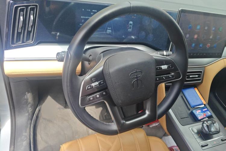 Used BYD Song L DM-i 2024 112 km Beyond Edition Steering Wheel