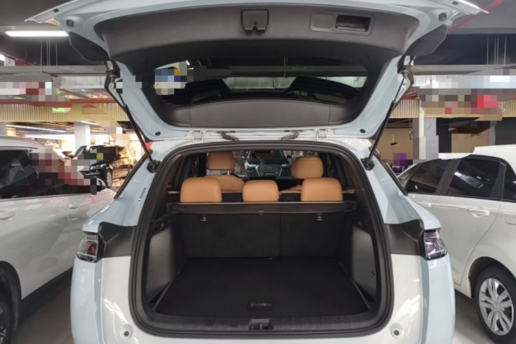 Used BYD Song L DM-i 2024 112 km Leading Edition Trunk