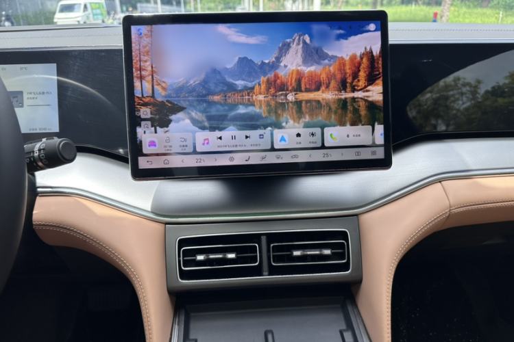 Used BYD Song L DM-i 2024 112 km Beyond Edition Audio And AC Panel
