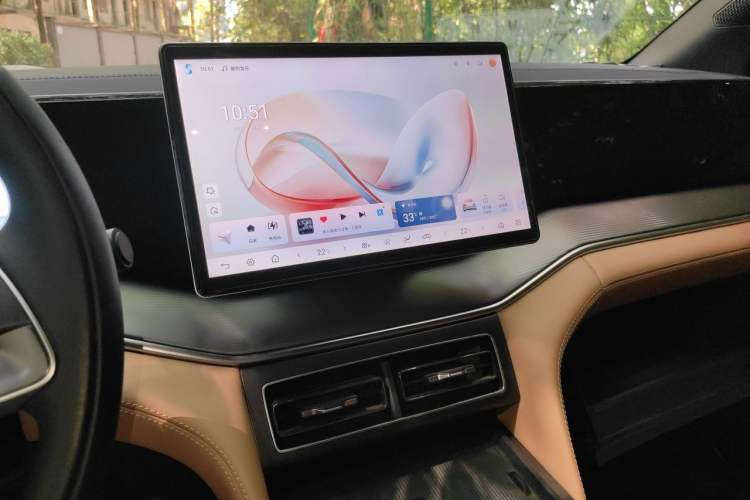 Used BYD Song L DM-i 2024 112 km Leading Edition Audio And AC Panel