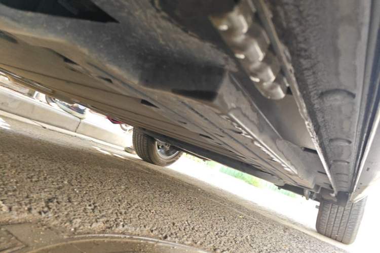 Used BYD Song L DM-i 2024 112 km Beyond Edition Chassis Front Left
