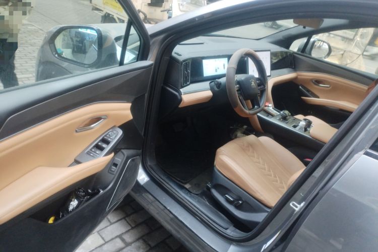 Used BYD Song L DM-i 2024 112 km Beyond Edition Driver Seat