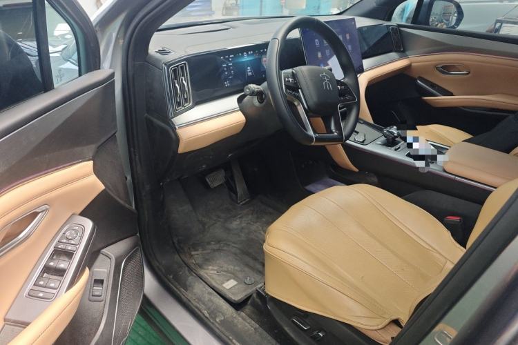Used BYD Song L DM-i 2024 160km Beyond Edition Driver Seat
