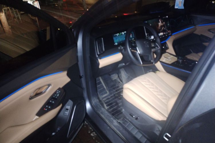 Used BYD Song L DM-i 2024 160km Beyond Edition Driver Seat
