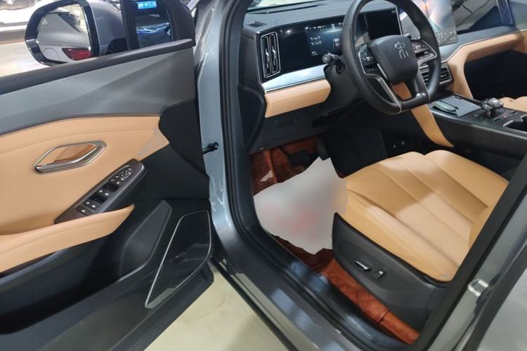 Used BYD Song L DM-i 2024 112 km Leading Edition Driver Seat