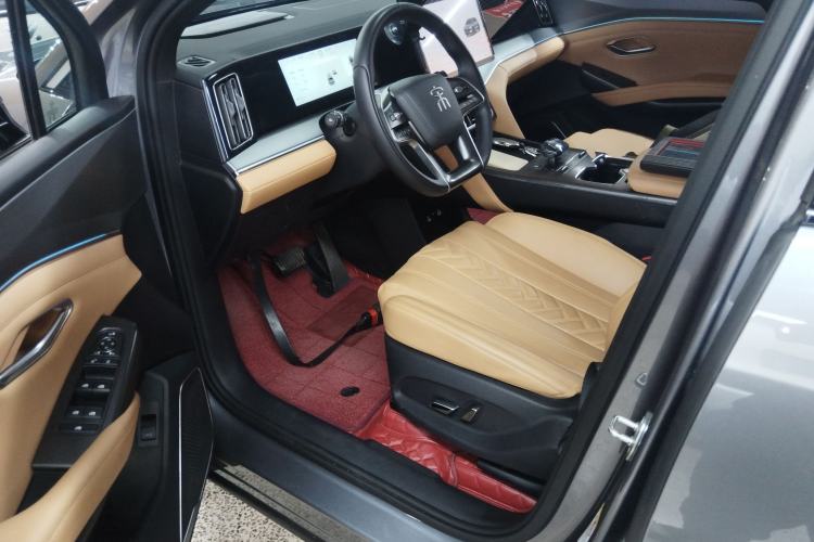 Used BYD Song L DM-i 2024 112 km Beyond Edition Driver Seat