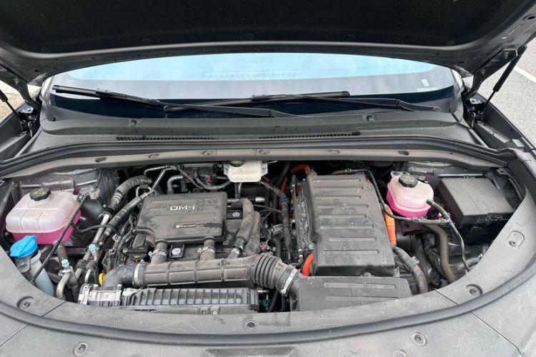 Used BYD Song L DM-i 2024 112 km Beyond Edition Engine Bay