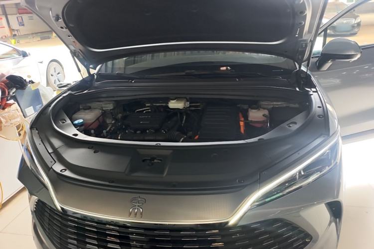 Used BYD Song L DM-i 2024 112 km Beyond Edition Engine Bay