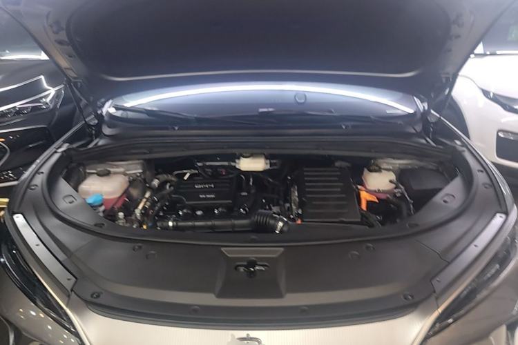 Used BYD Song L DM-i 2024 112 km Beyond Edition Engine Bay