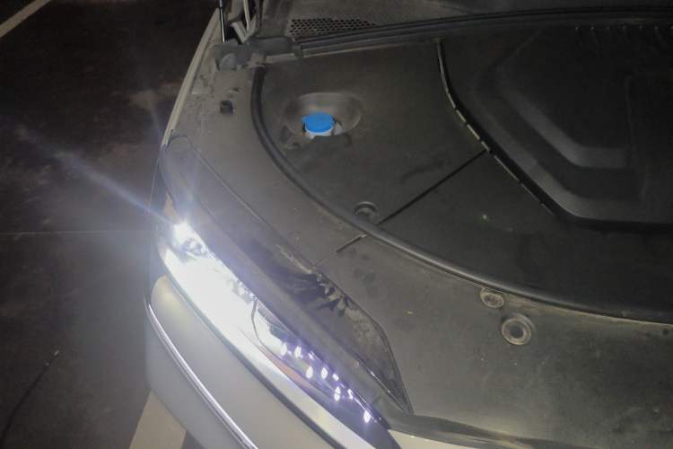 Used BYD Song L DM-i 2024 160km Beyond Edition Engine Bay Right