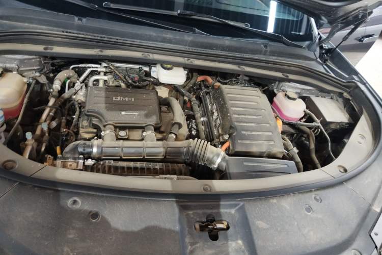 Used BYD Song L DM-i 2024 112 km Beyond Edition Engine Bay