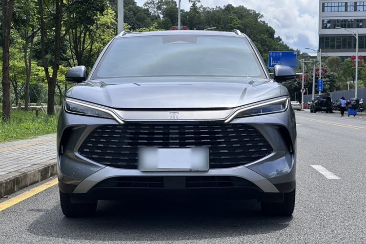 Used BYD Song L DM-i 2024 112 km Beyond Edition Exterior 11