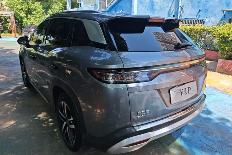 Used BYD Song L DM-i 2024 112 km Beyond Edition Exterior 2