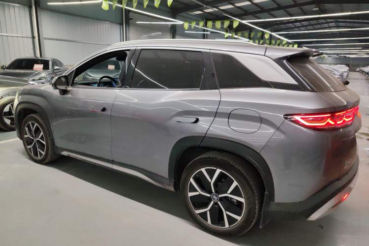 Used BYD Song L DM-i 2024 160km Beyond Edition Exterior 3