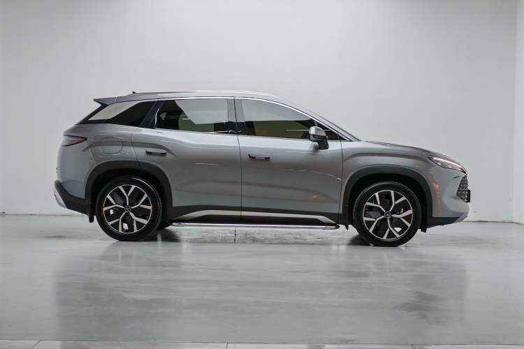 Used BYD Song L DM-i 2024 160km Beyond Edition Exterior 8