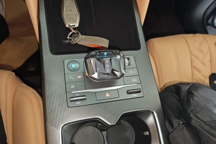 Used BYD Song L DM-i 2024 160km Beyond Edition Gear Lever