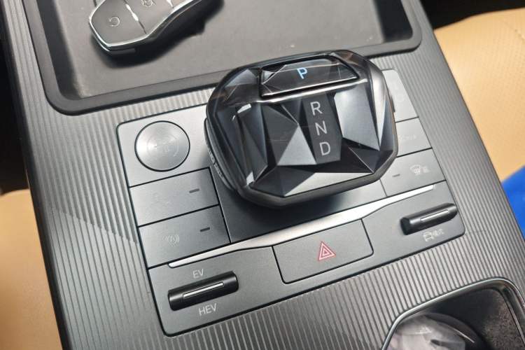 Used BYD Song L DM-i 2024 160km Beyond Edition Gear Lever