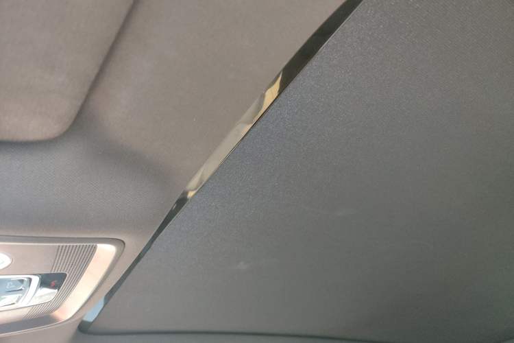 Used BYD Song L DM-i 2024 112 km Leading Edition Headliner