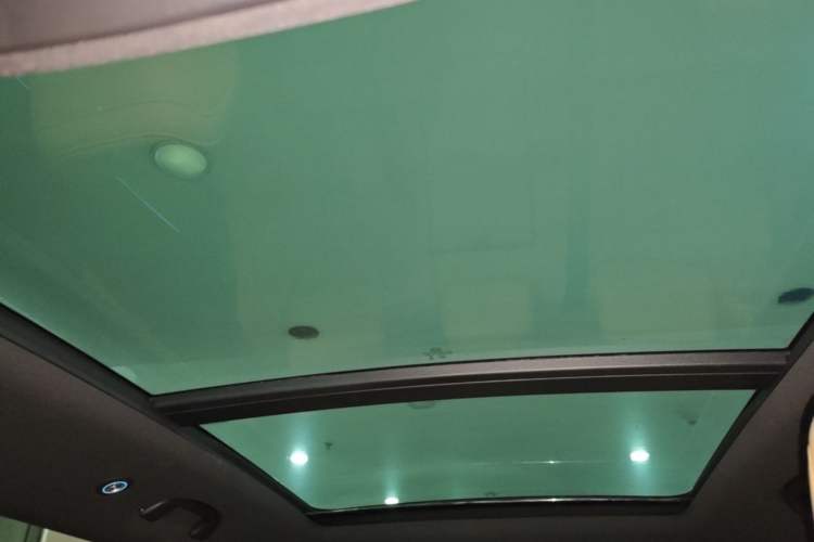 Used BYD Song L DM-i 2024 112 km Beyond Edition Headliner