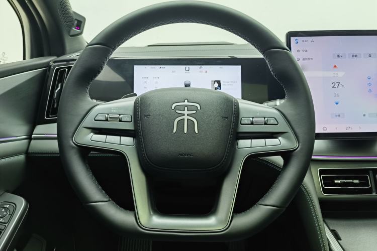 Used BYD Song L DM-i 2024 112 km Beyond Edition Interior 6