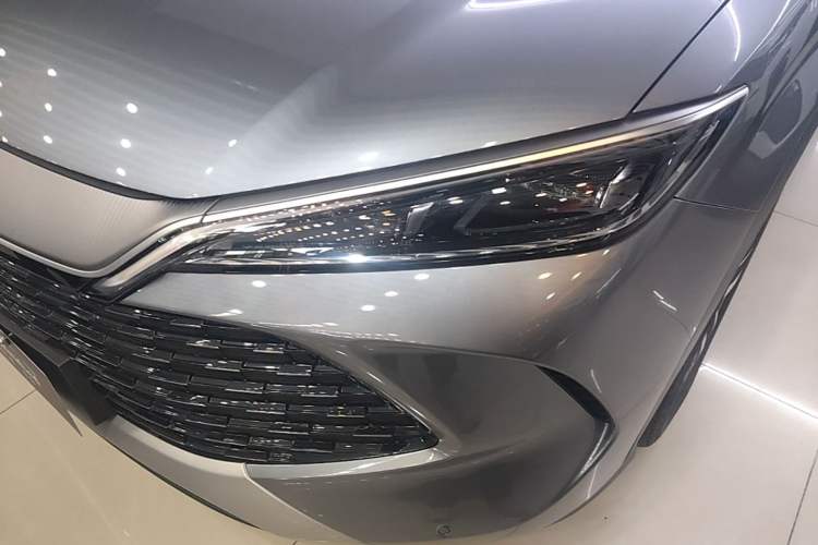 Used BYD Song L DM-i 2024 112 km Beyond Edition Left Front Headlight