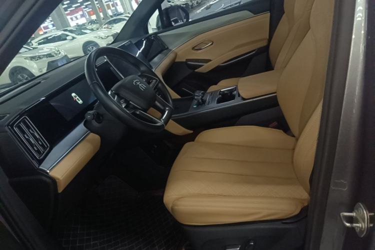 Used BYD Song L DM-i 2024 112 km Leading Edition Left Front Seat