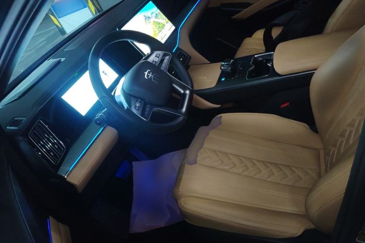 Used BYD Song L DM-i 2024 112 km Beyond Edition Left Front Seat
