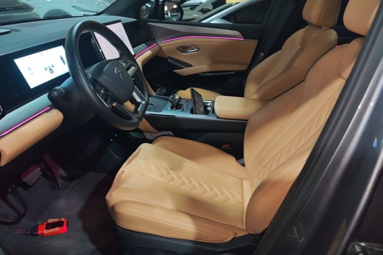 Used BYD Song L DM-i 2024 112 km Beyond Edition Left Front Seat