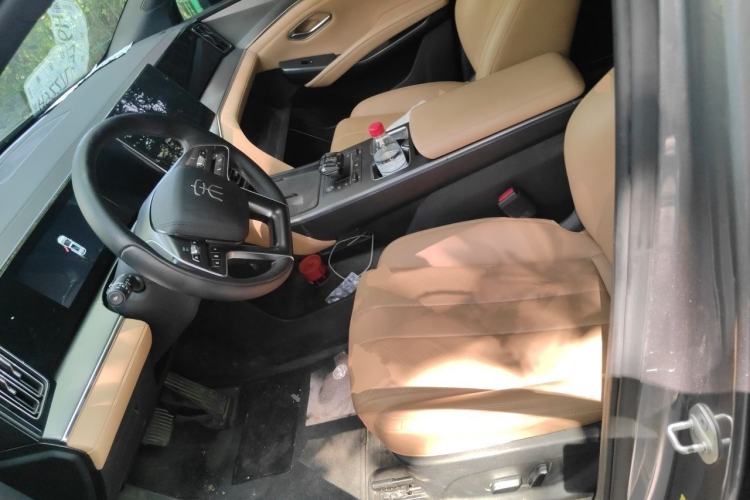 Used BYD Song L DM-i 2024 112 km Leading Edition Left Front Seat