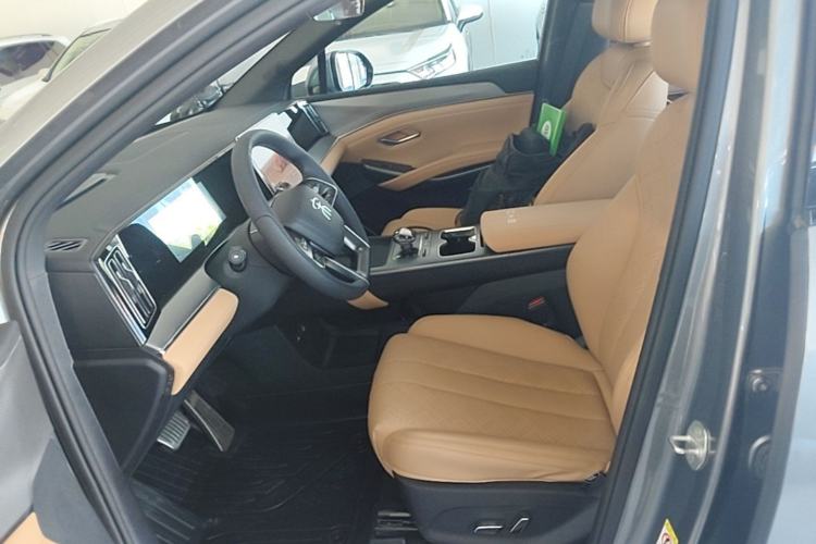 Used BYD Song L DM-i 2024 112 km Leading Edition Left Front Seat