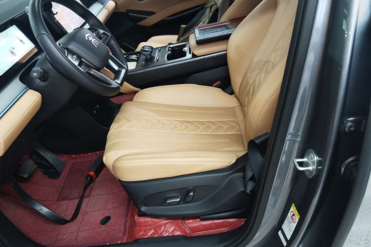 Used BYD Song L DM-i 2024 112 km Beyond Edition Left Front Seat