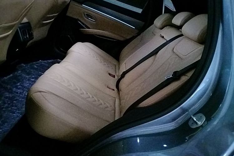 Used BYD Song L DM-i 2024 112 km Beyond Edition Left Rear Seat