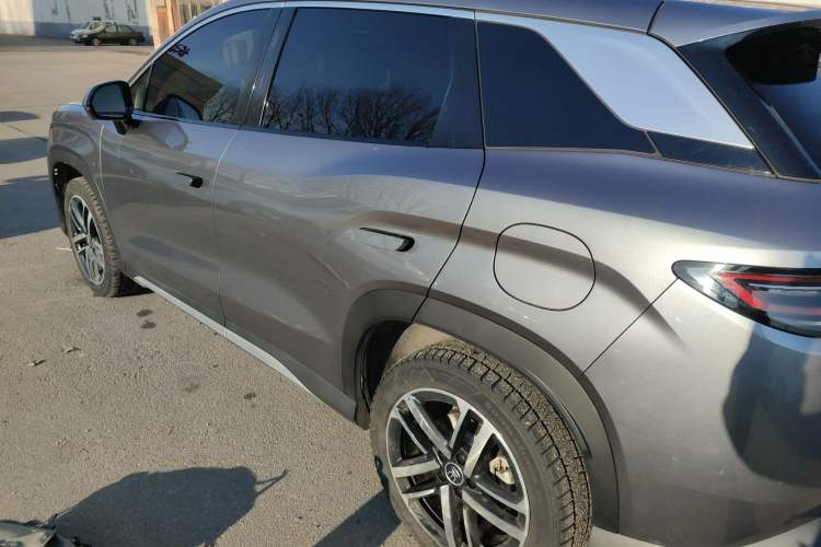 Used BYD Song L DM-i 2024 112 km Leading Edition Left Side