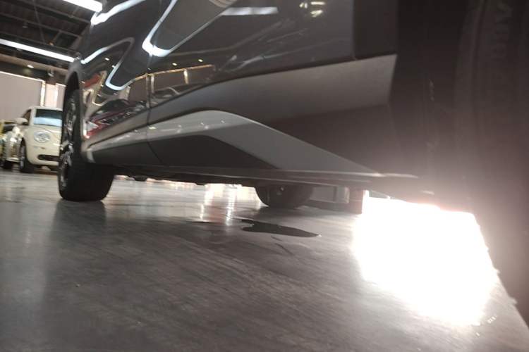 Used BYD Song L DM-i 2024 112 km Beyond Edition Left Side Sill
