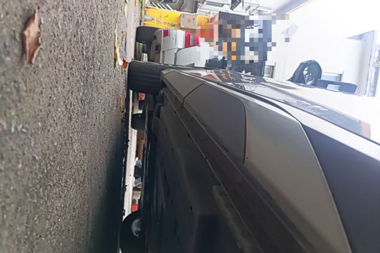 Used BYD Song L DM-i 2024 112 km Beyond Edition Left Side Sill