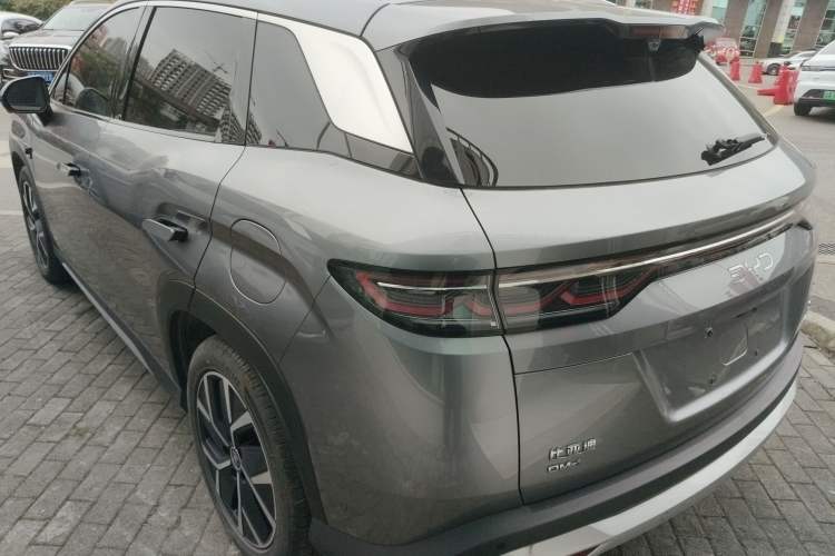 Used BYD Song L DM-i 2024 160km Beyond Edition Rear Left 45 Deg