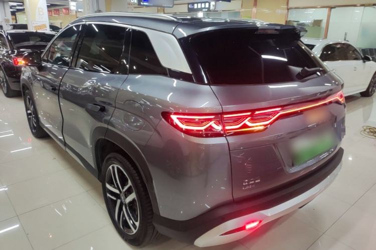 Used BYD Song L DM-i 2024 112 km Leading Edition Rear Left 45 Deg